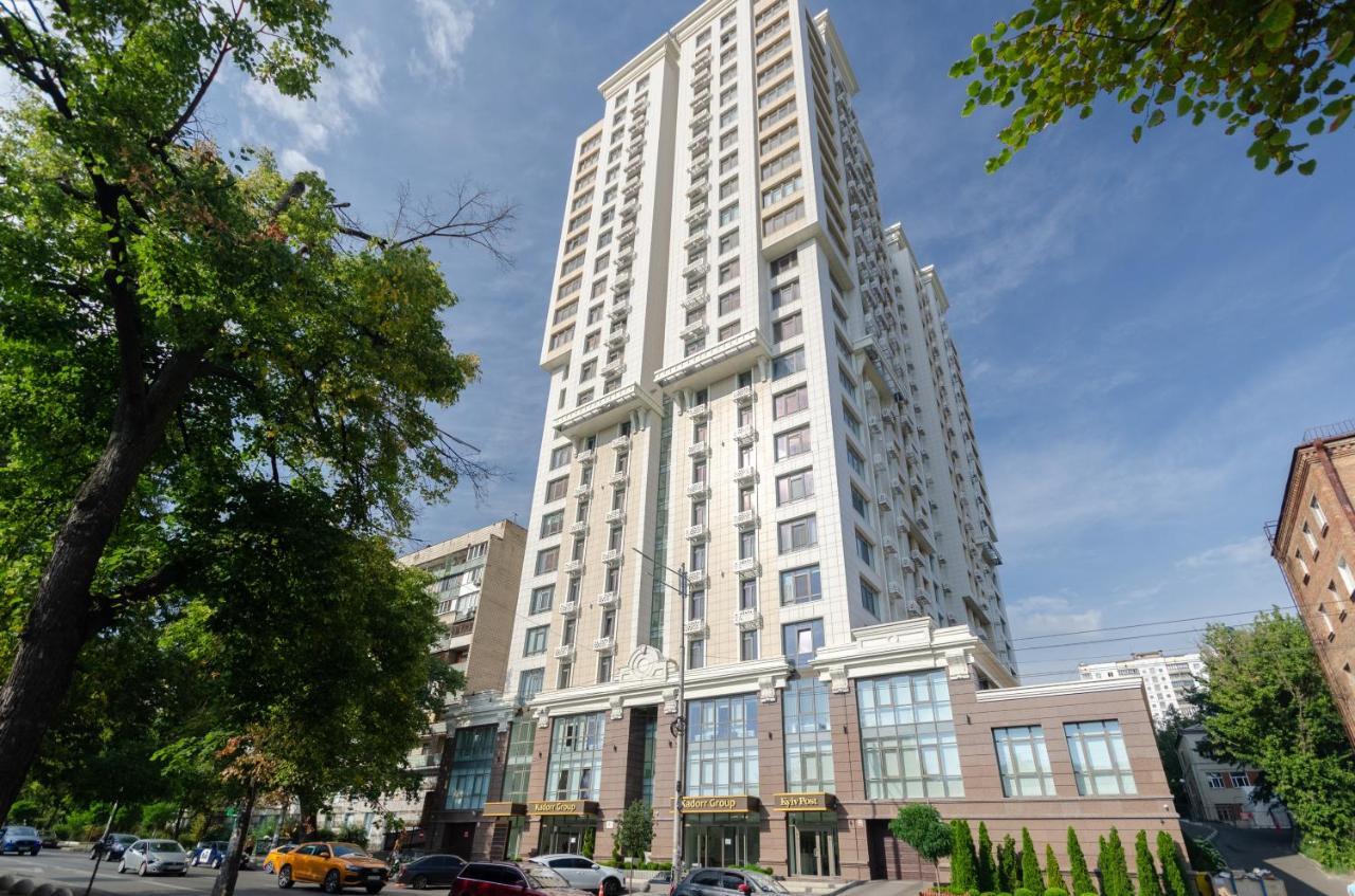 Petrovdom Ж38 In Luxury Apartments At 68 Zhylyanska Street,38 Perlyna เคียฟ ภายนอก รูปภาพ