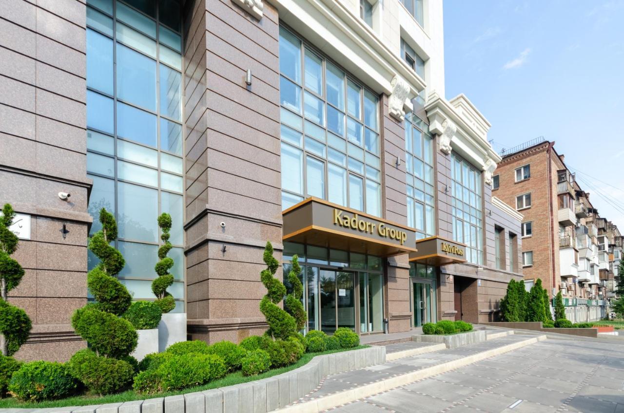 Petrovdom Ж38 In Luxury Apartments At 68 Zhylyanska Street,38 Perlyna เคียฟ ภายนอก รูปภาพ