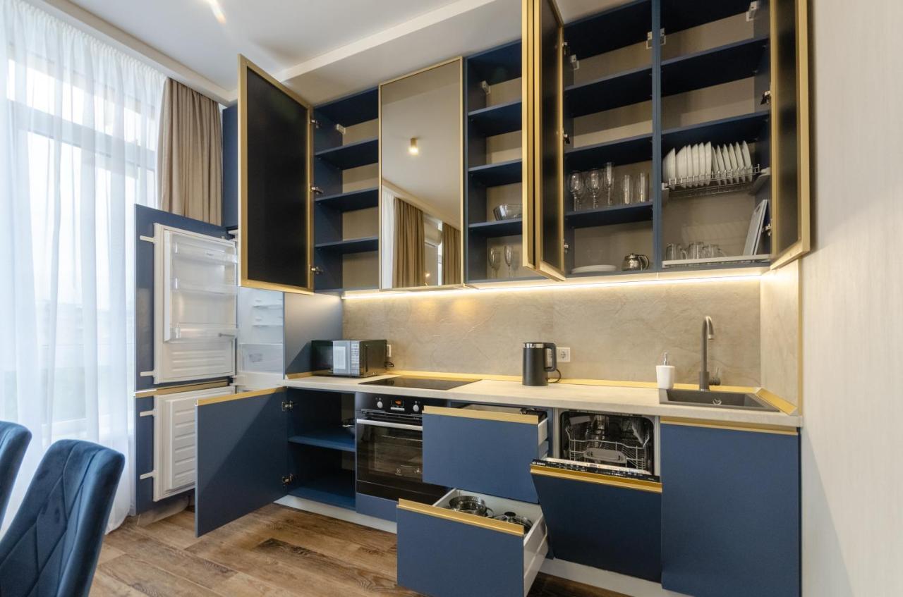Petrovdom Ж38 In Luxury Apartments At 68 Zhylyanska Street,38 Perlyna เคียฟ ภายนอก รูปภาพ