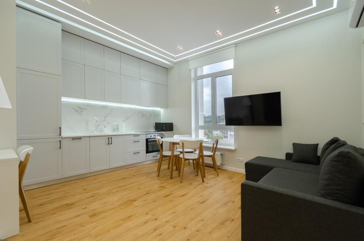 Petrovdom Ж38 In Luxury Apartments At 68 Zhylyanska Street,38 Perlyna เคียฟ ภายนอก รูปภาพ
