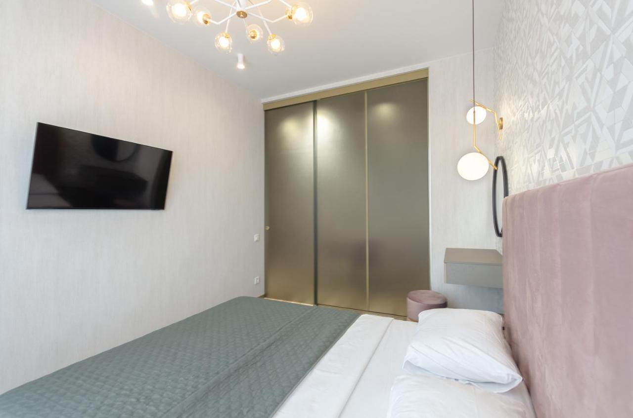 Petrovdom Ж38 In Luxury Apartments At 68 Zhylyanska Street,38 Perlyna เคียฟ ภายนอก รูปภาพ