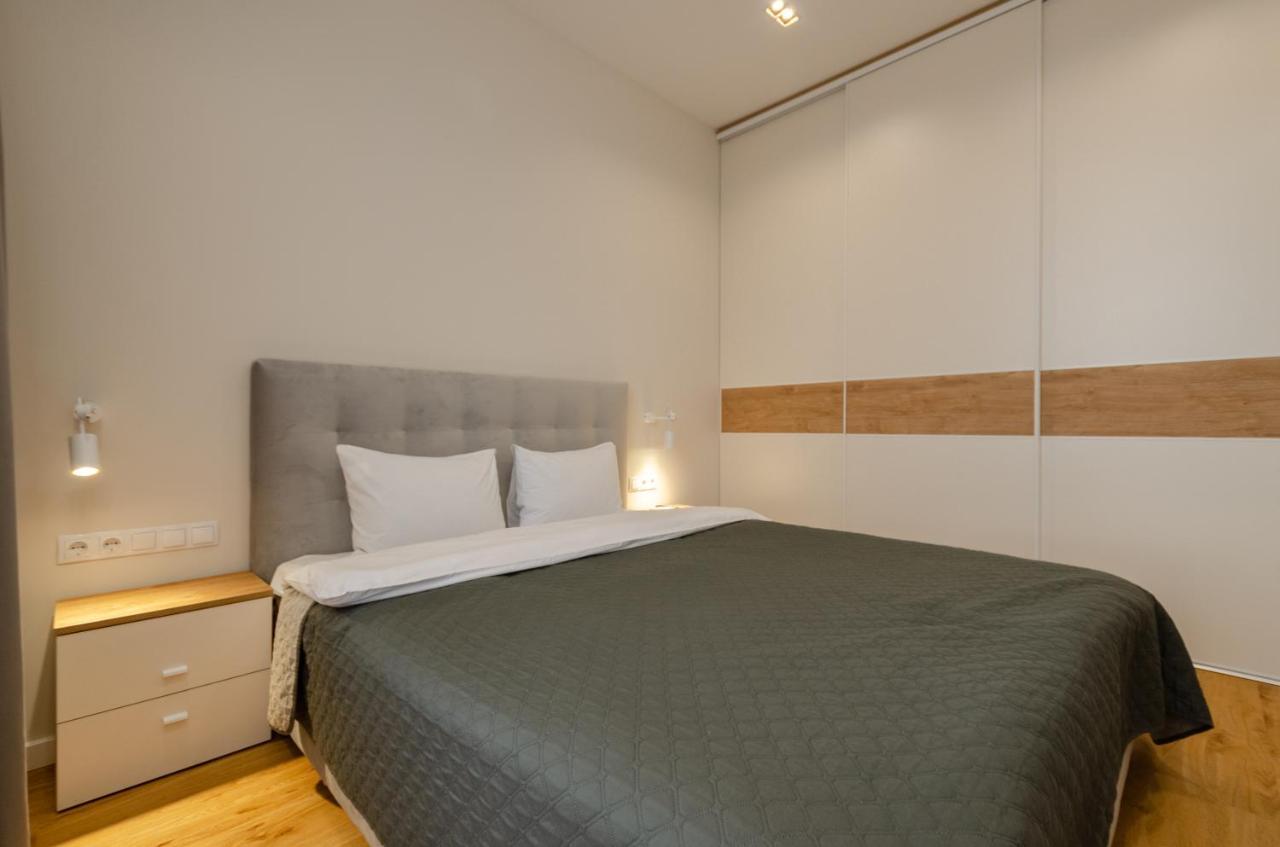 Petrovdom Ж38 In Luxury Apartments At 68 Zhylyanska Street,38 Perlyna เคียฟ ภายนอก รูปภาพ